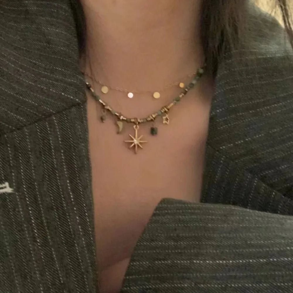 Vintage Beaded Necklace for Women Bohemian Sunflower NicheDesign Lockbone Chain Necklace Sweater Chain Jewelry Accessories